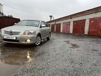 Toyota Avensis 2.0 AT, 2007, 244 444 км, с пробегом, цена 975 000 руб.