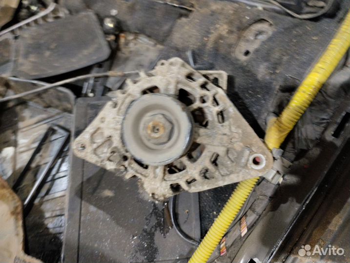 Генератор hyundai tucson G4GC 2,0