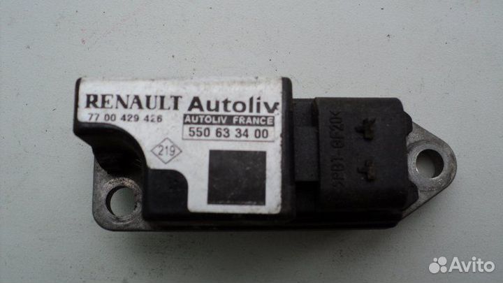 Другие датчики салона Renault Megane 1.6 1997