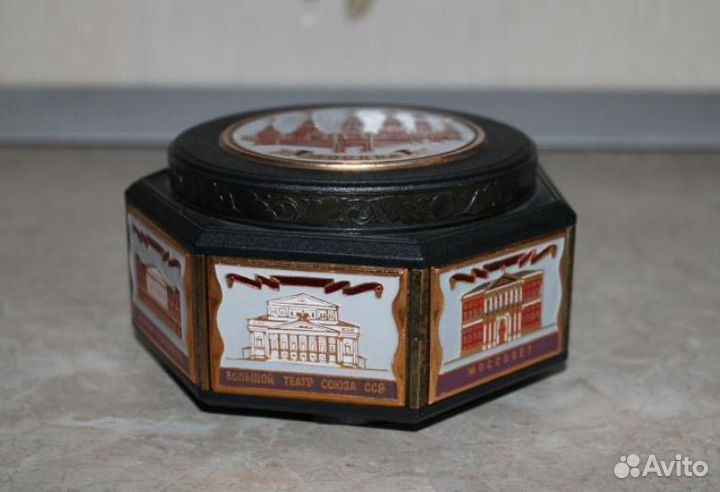 Шкатулка Москва