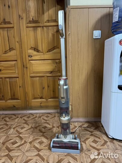 Вертикальный пылесос бу jimmy 71