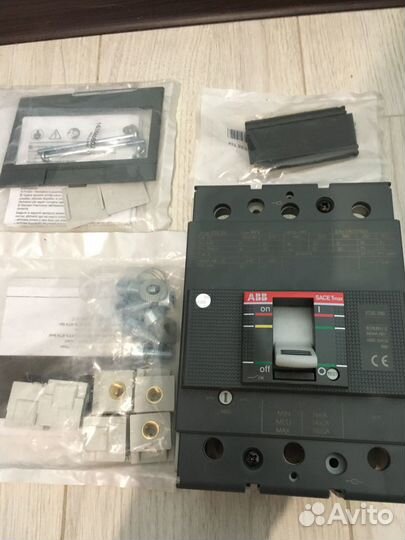 Автоматический выключатель abb sace tmax XT3 S 250