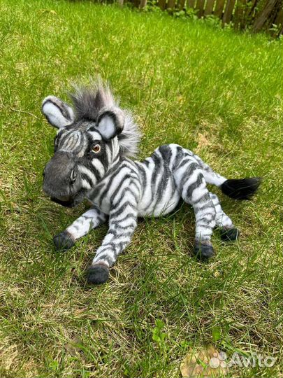 Коллеционная подвижная игрушка Зебра