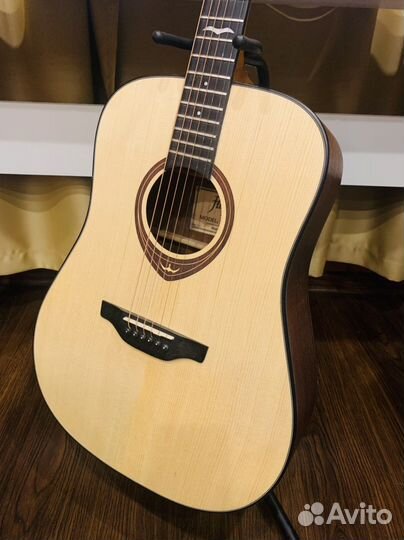Гитара Акустическая + Чехол (Ель)