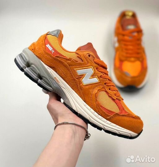 Кроссовки New Balance 2002R, арт.223227