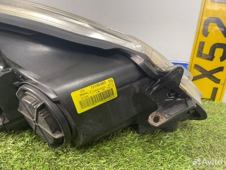 Фара левая Opel Corsa D хетчбэк 5-ти дверный