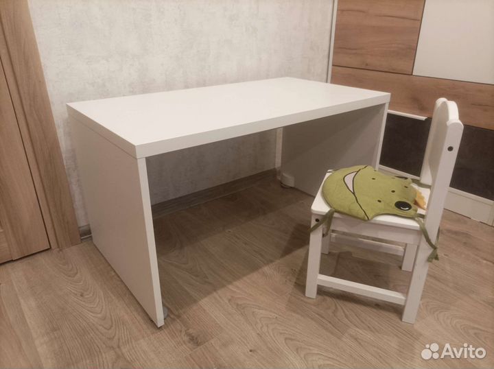 Детский стол и стул IKEA stuva