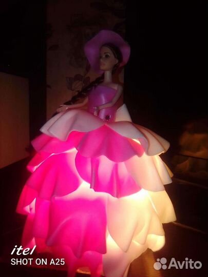 Цветы из изолона, светильники