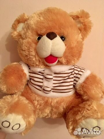 Плюшевый медведь с музыкой