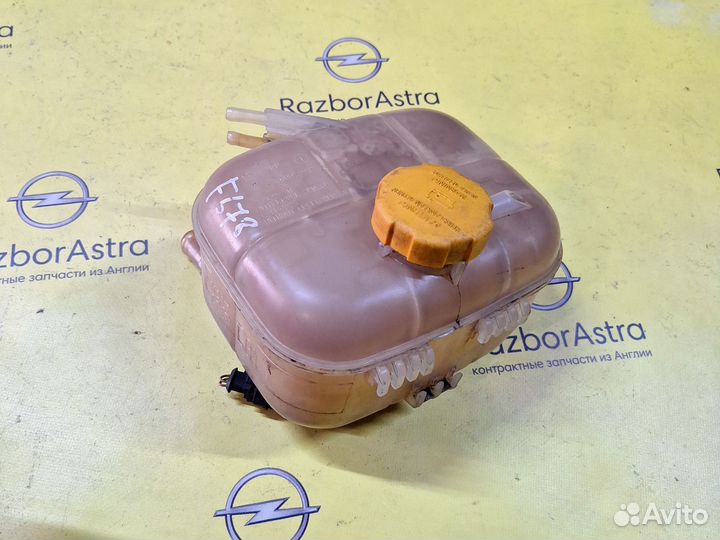 Расширительный бачок с датчиком Opel Astra H