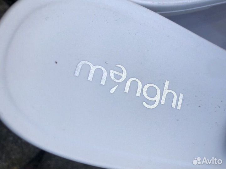 Шлепки новые Menghi 37