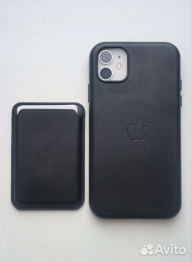 Картхолдер на iPhone Apple Wallet