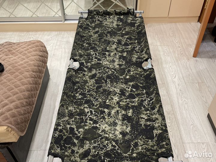 Раскладушка медведь совсем новая