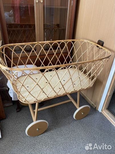 Люлька на колесах
