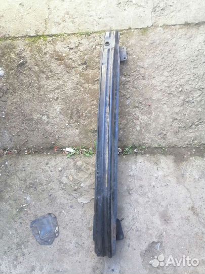 Усилитель заднего бампера фольксваген пассат б6