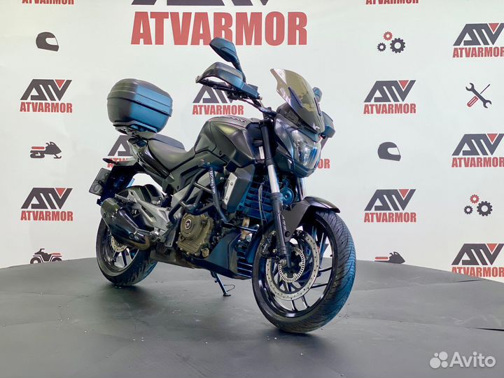 Мотоцикл Bajaj Dominar 400