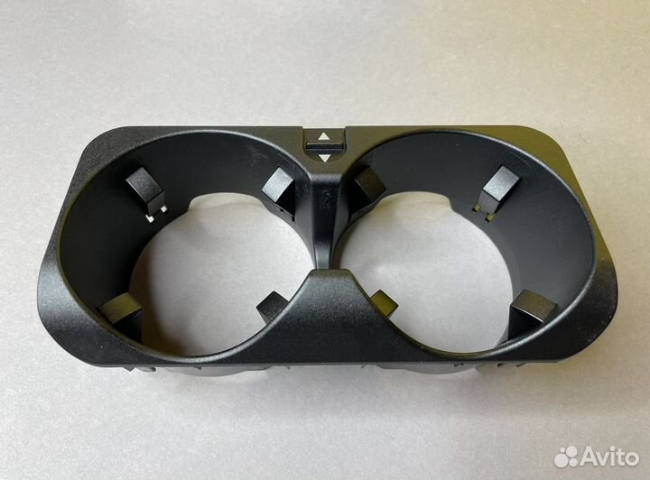 Подстаканник Mercedes S w221 в наличии Оригинал