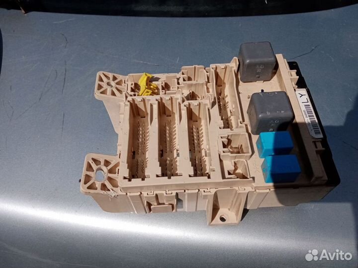 Блок предохранителей Lexus RX 300/330/350/400