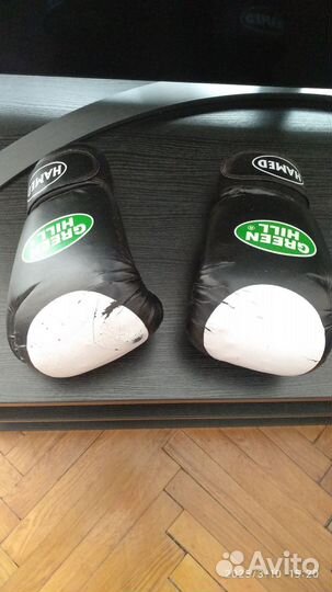 Боксерские перчатки 10 oz green hill