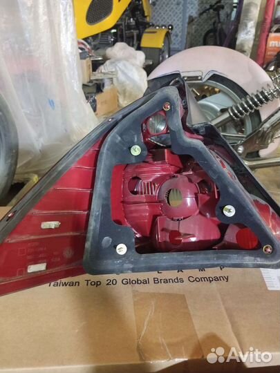 Фонари задние Форд Мондео-3