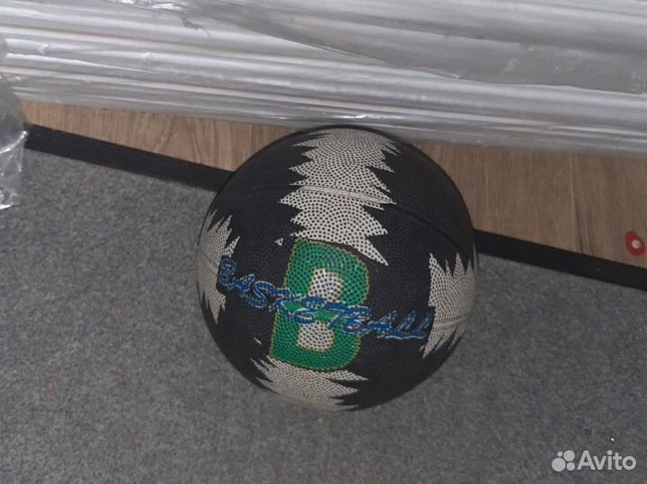 Баскетбольный мяч
