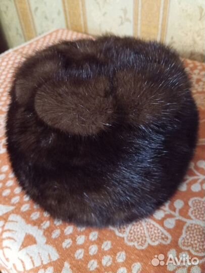 Шапки меховые женские