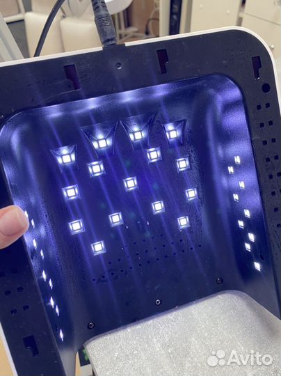 Лампа для ногтей