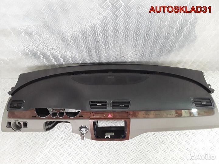 Панель приборная торпедо Volkswagen Passat B6
