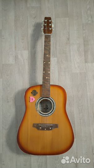 Акустическая гитара бу