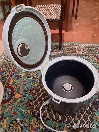 Мультиварка Redmond б/у