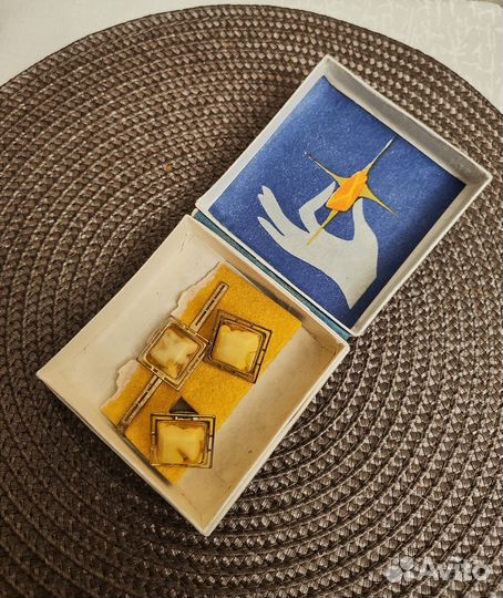 Запонки винтажные СССР, янтарь