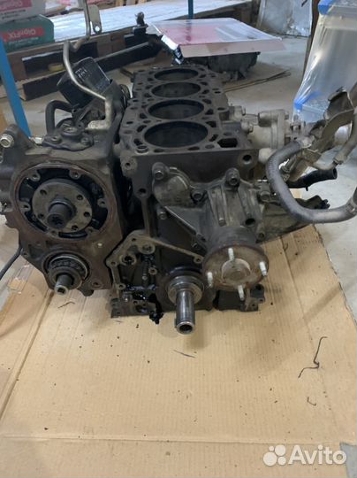 Двигатель в разборе Nissan Navara D 40,R 51
