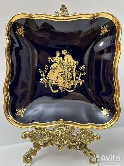 Фарфоровые блюда 