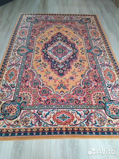 Ковер шерстяной