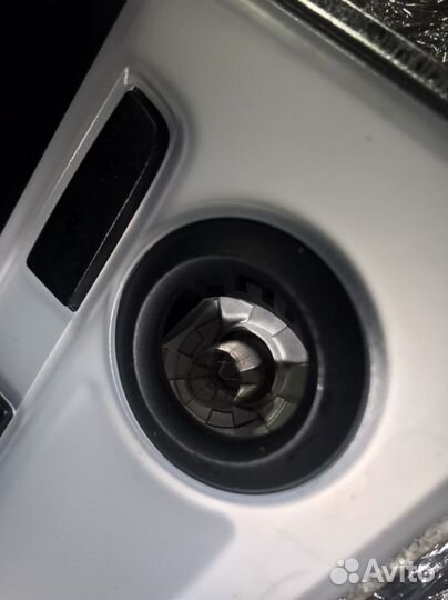 Плафон освещения салона Bmw E90