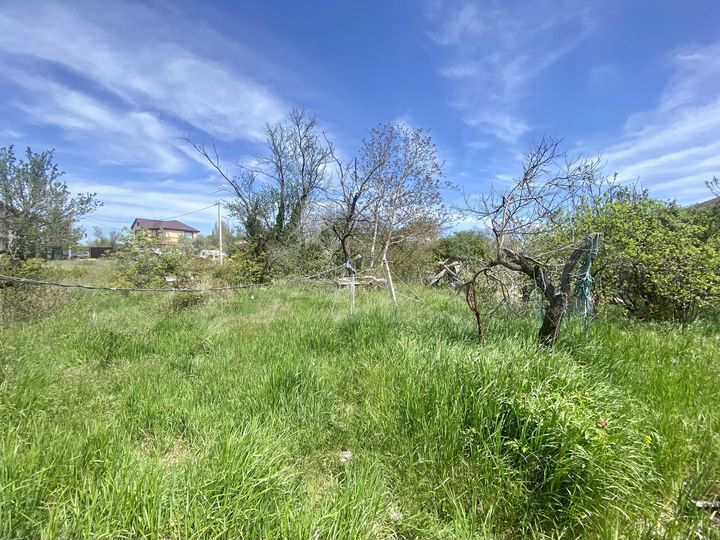 Участок 7 сот. (ИЖС)