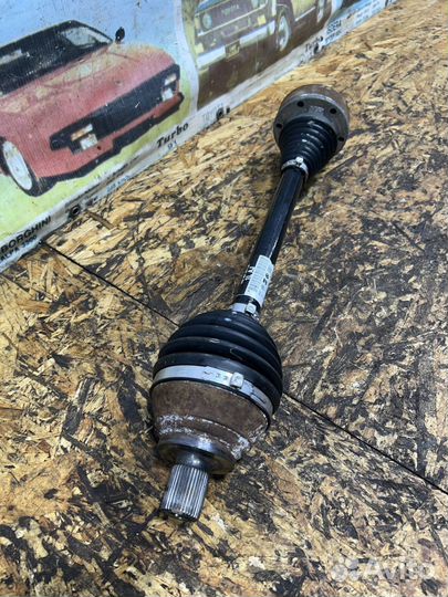 Привод левый оригинал Щкода Йети