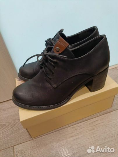 Ботинки женские