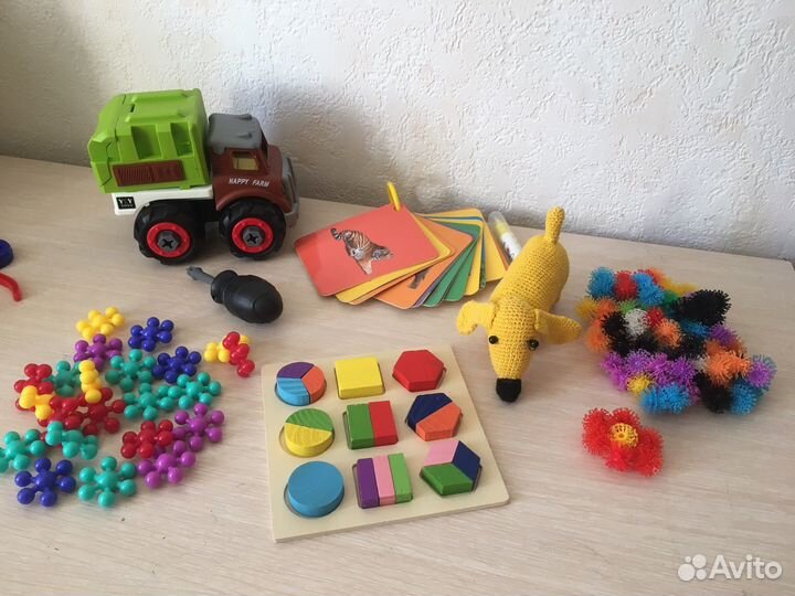 Музыкальные и развивающие игрушки