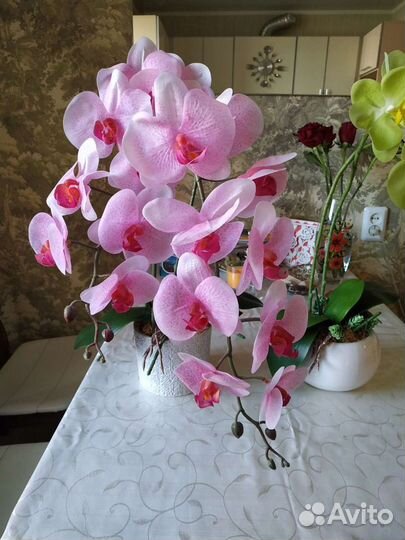 Орхидея искусственная