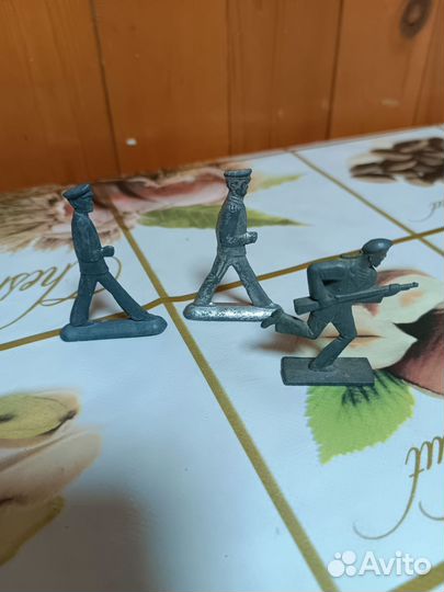 Оловянные солдатики