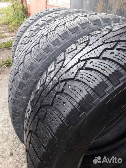 Nokian Tyres Hakkapeliitta 4 225/60 R17 103