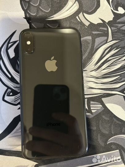 Телефон iPhone XS
