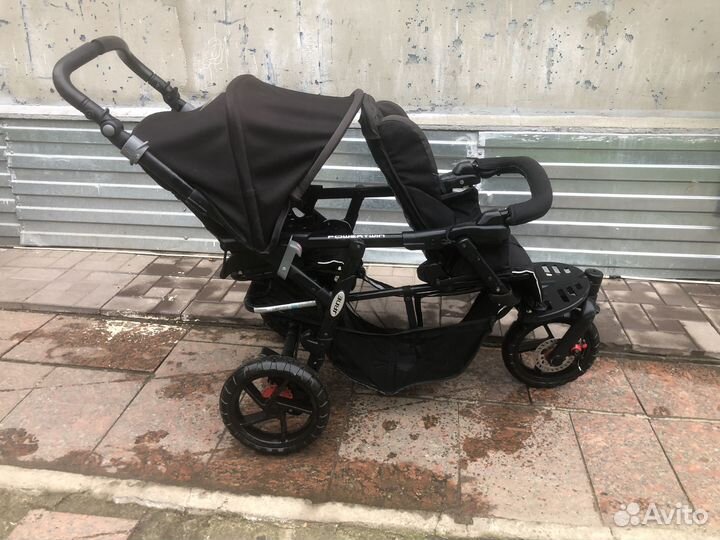 Детская двухместная коляска