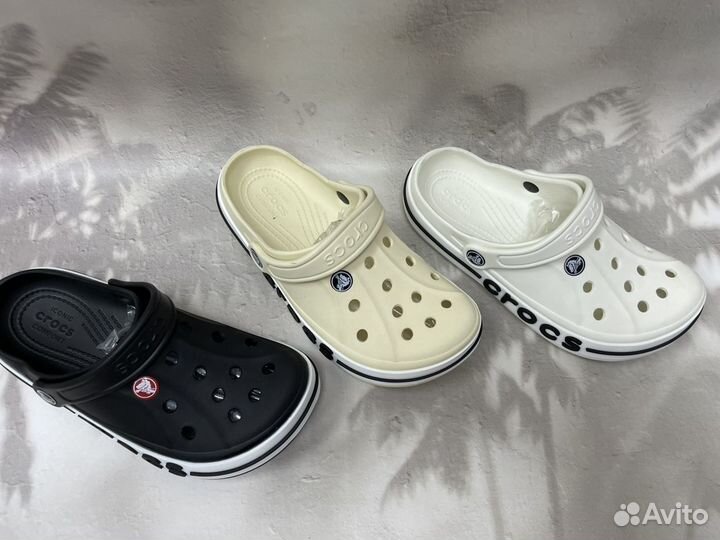 Тапочки crocs