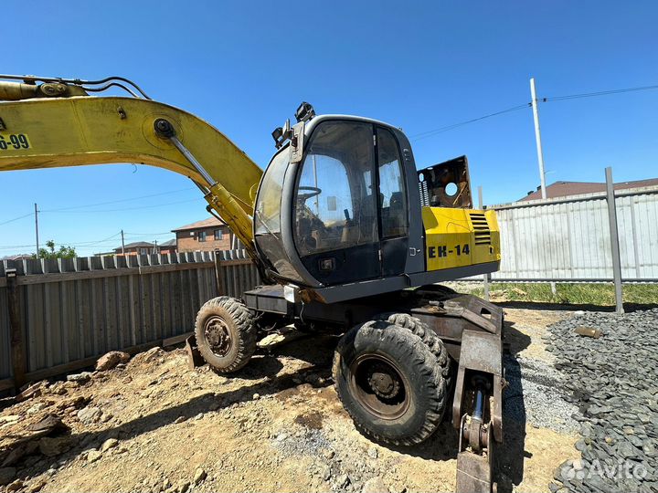 Колёсный экскаватор Твэкс ЕК-14, 2002