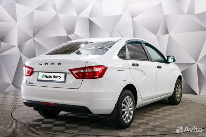 LADA Vesta 1.6 МТ, 2018, 80 100 км