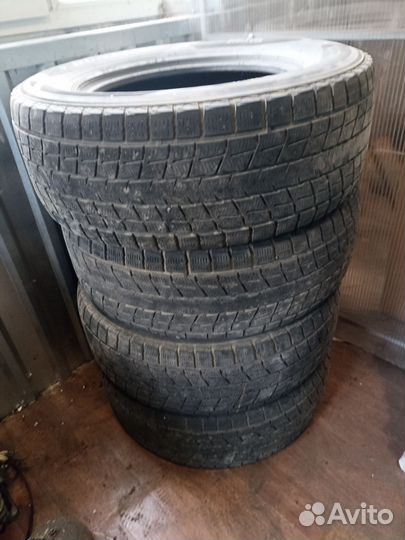 Dunlop SP Winter Maxx WM01 285/60 R18 116R