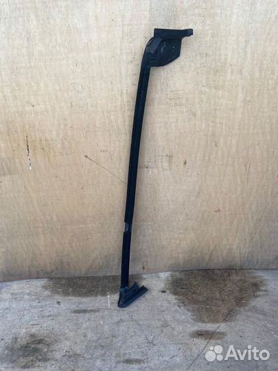 Бархотка задней R двери VW passat Cc