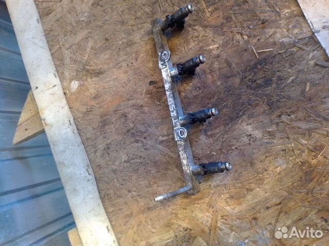 Топливная рамка рампа рейка Chevrolet Aveo T 250